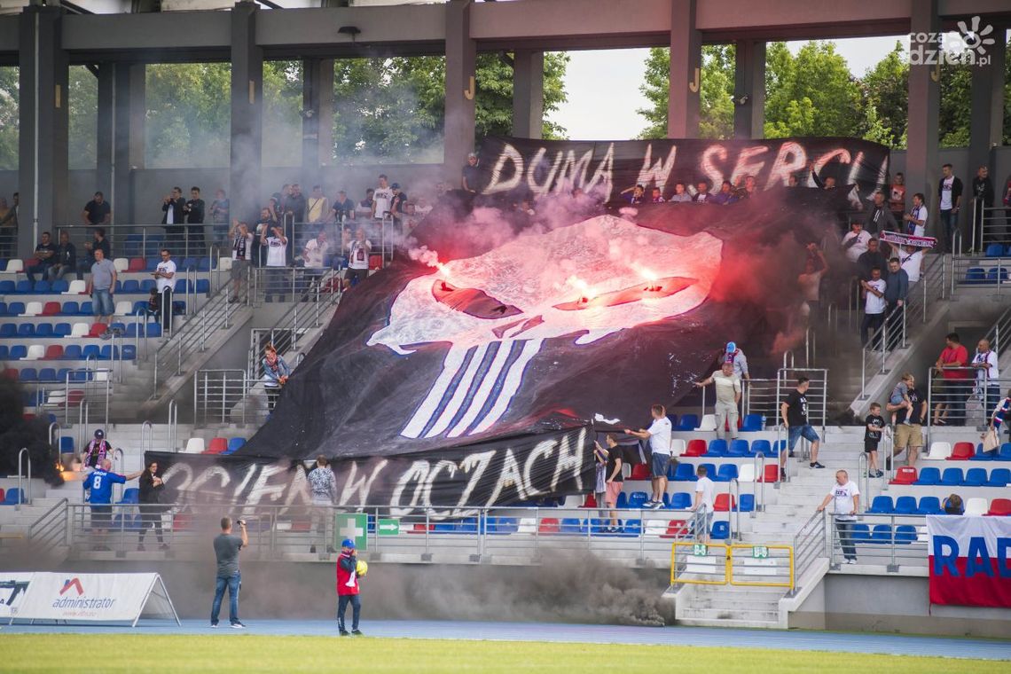 Broń zamknęła kadrę i zagra sparing