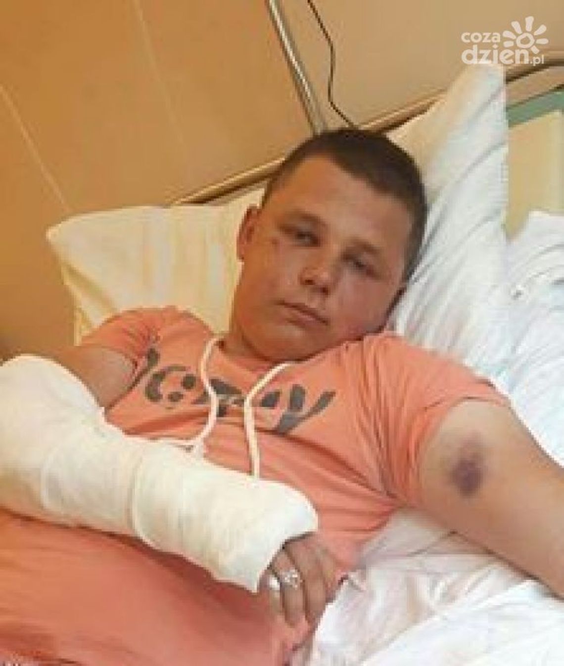 Brutalne pobicie na ul. 1905 Roku Brutalne pobicie na ul. 1905 Roku