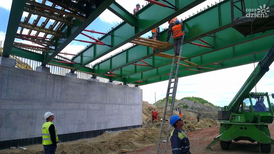 Budowa wiaduktu w ul. Żółkiewskiego na półmetku