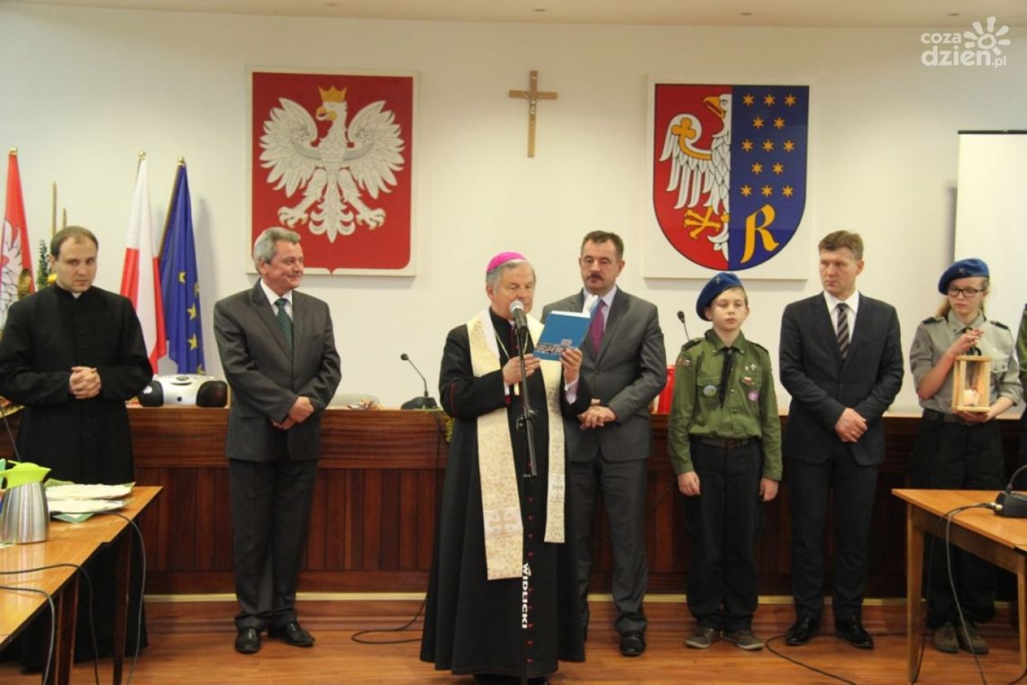 Budżet powiatu zatwierdzony