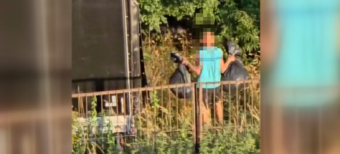 Bulwersujące nagranie. Porzucili worki ze śmieciami i odjechali [ZOBACZ WIDEO!]