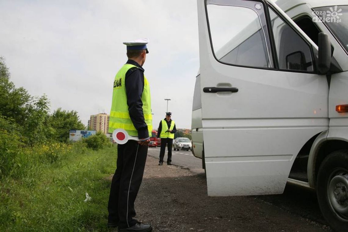 Busy i ciężarówki: ponad 700 mandatów! Busy i ciężarówki: ponad 700 mandatów!