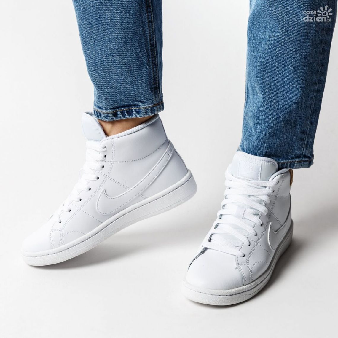 Buty za kostkę – przegląd wysokich modeli, które sprawdzą się jesienią