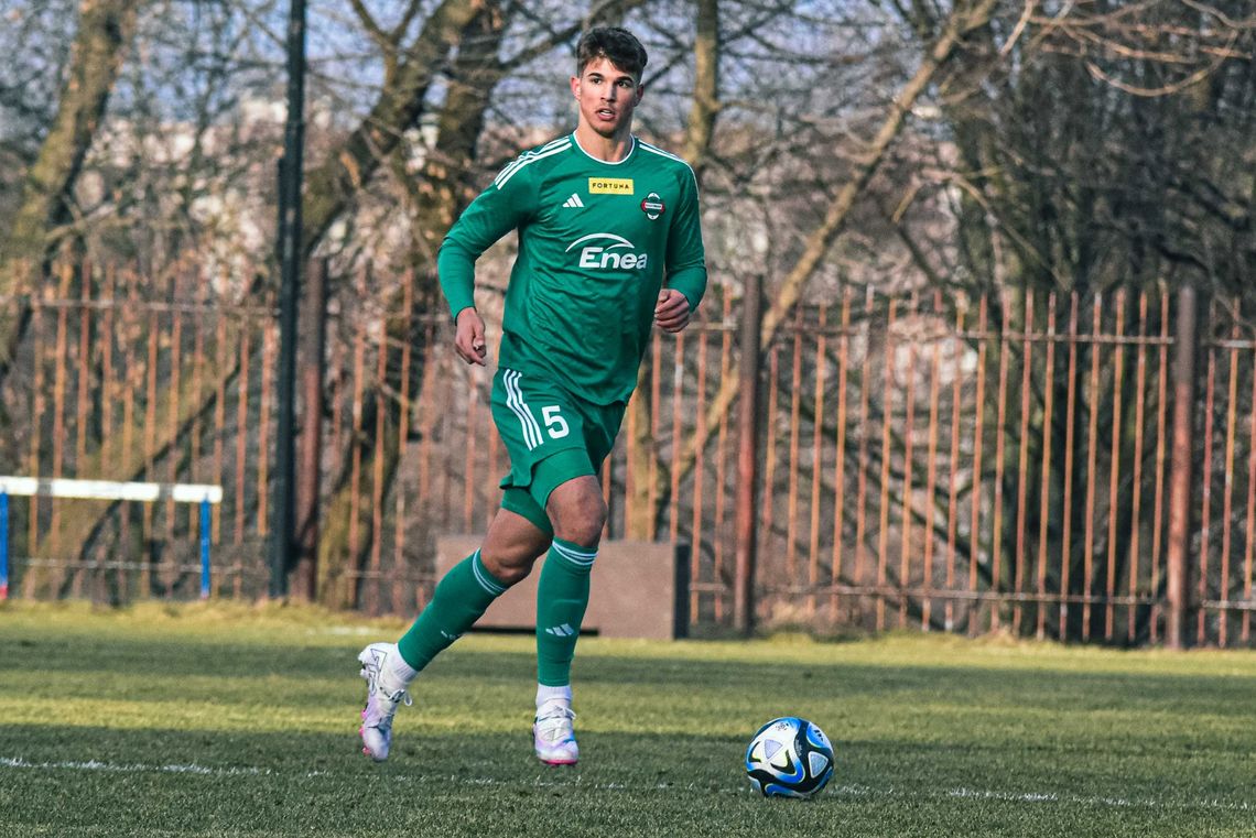 Były piłkarz Radomiaka podbija Bundesligę. 18-latek lepszy od Harry'ego Kane'a