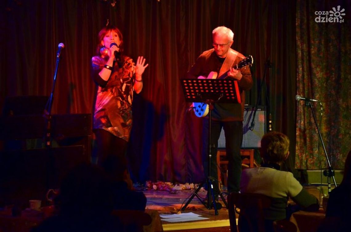 "C'est la vie". Zaduszki muzyczne "C'est la vie". Zaduszki muzyczne