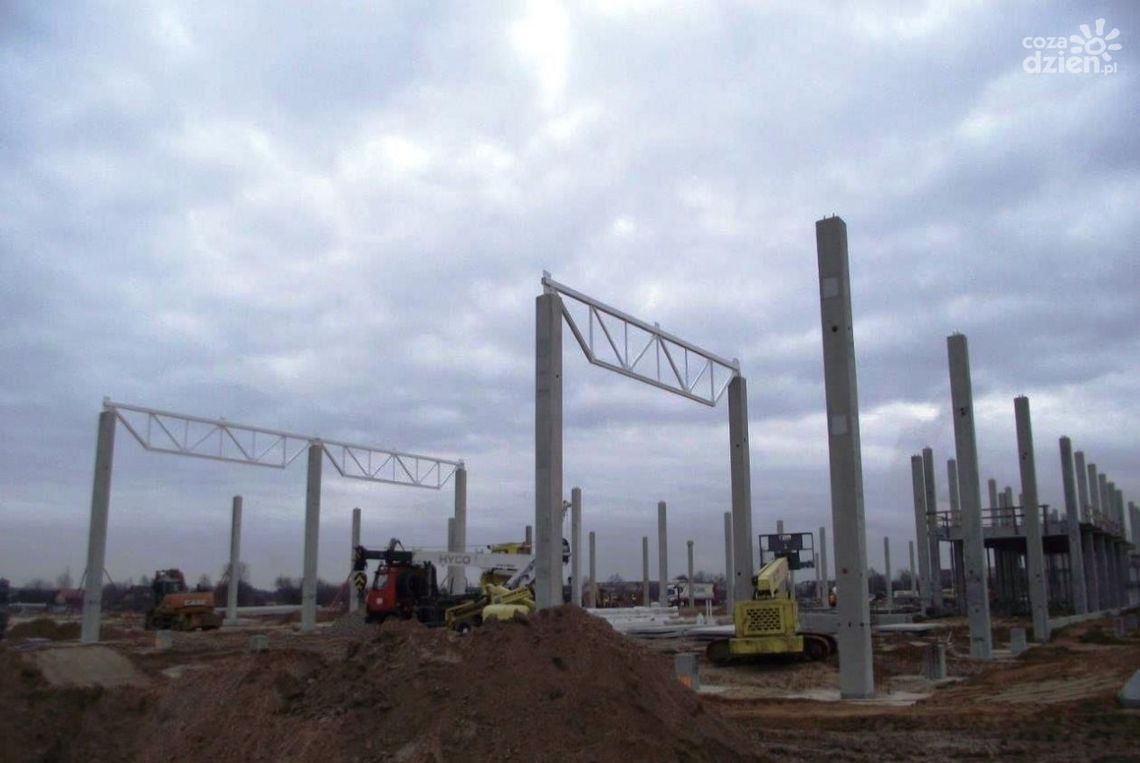 Castorama w Radomiu - budowa trwa Castorama w Radomiu - budowa trwa