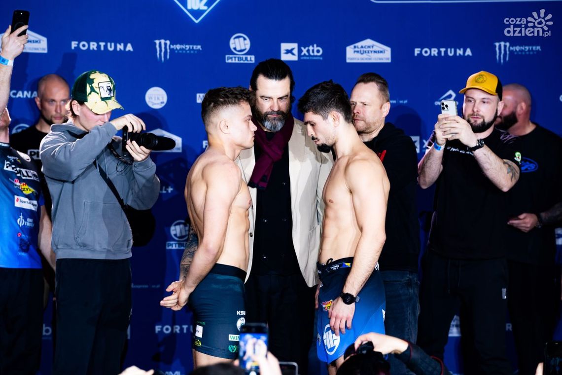 Ceremonia ważenia w CH M1 przed XTB KSW 102 w Radomiu