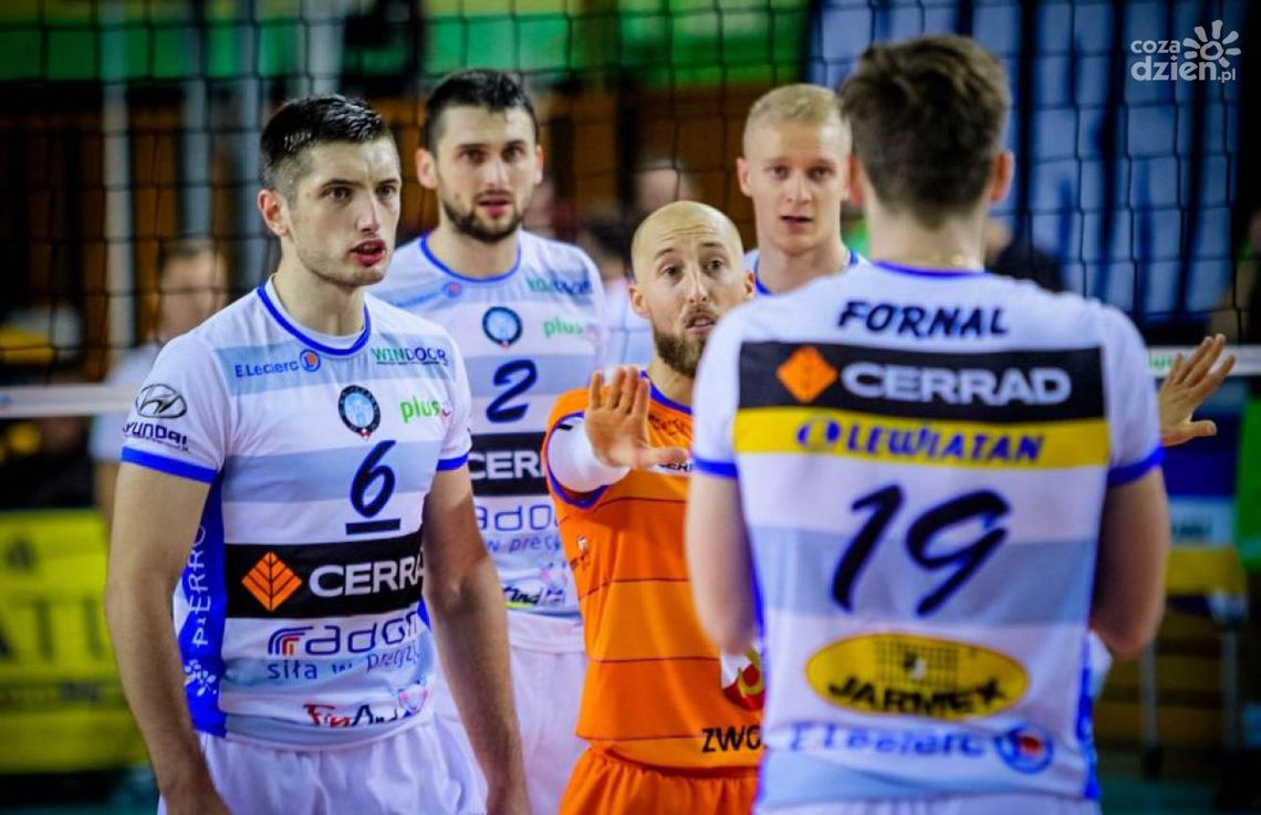 Cerrad Czarni przegrali w Kędzierzynie Cerrad Czarni przegrali w Kędzierzynie