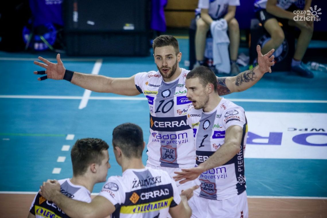 Cerrad Czarni rozpoczynają walkę w play-offach Cerrad Czarni rozpoczynają walkę w play-offach