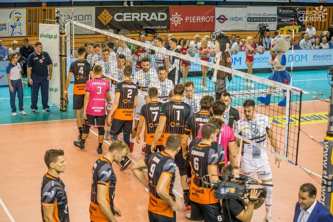 Cerrad Czarni w drodze po premierowe zwycięstwo Cerrad Czarni w drodze po premierowe zwycięstwo