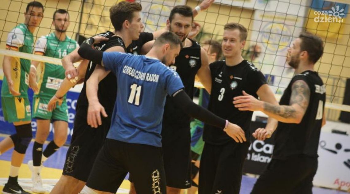 Cerrad Czarni wygrali na Kanarach