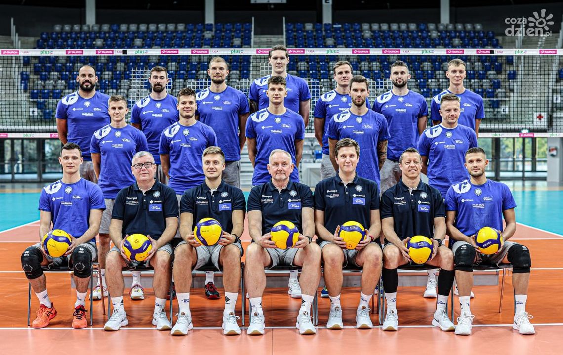 Cerrad Enea Czarni już w pełnym składzie. W piątek prezentacja zespołu i Turniej Partnerstwa Regionalnego Cerrad Enea Czarni już w pełnym składzie. W piątek prezentacja zespołu i Turniej Partnerstwa Regionalnego