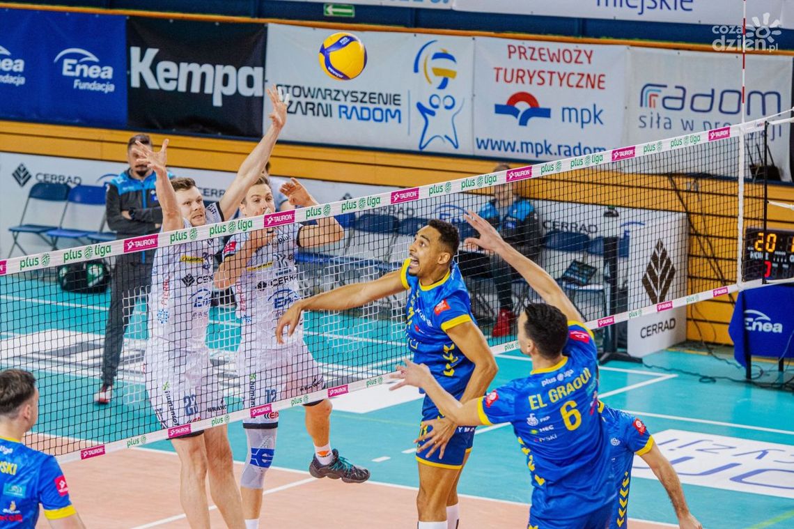 Cerrad Enea Czarni Radom odpadli w drugiej rundzie Pucharu Polski. Przegrali ze Stalą Nysa po tie-breaku