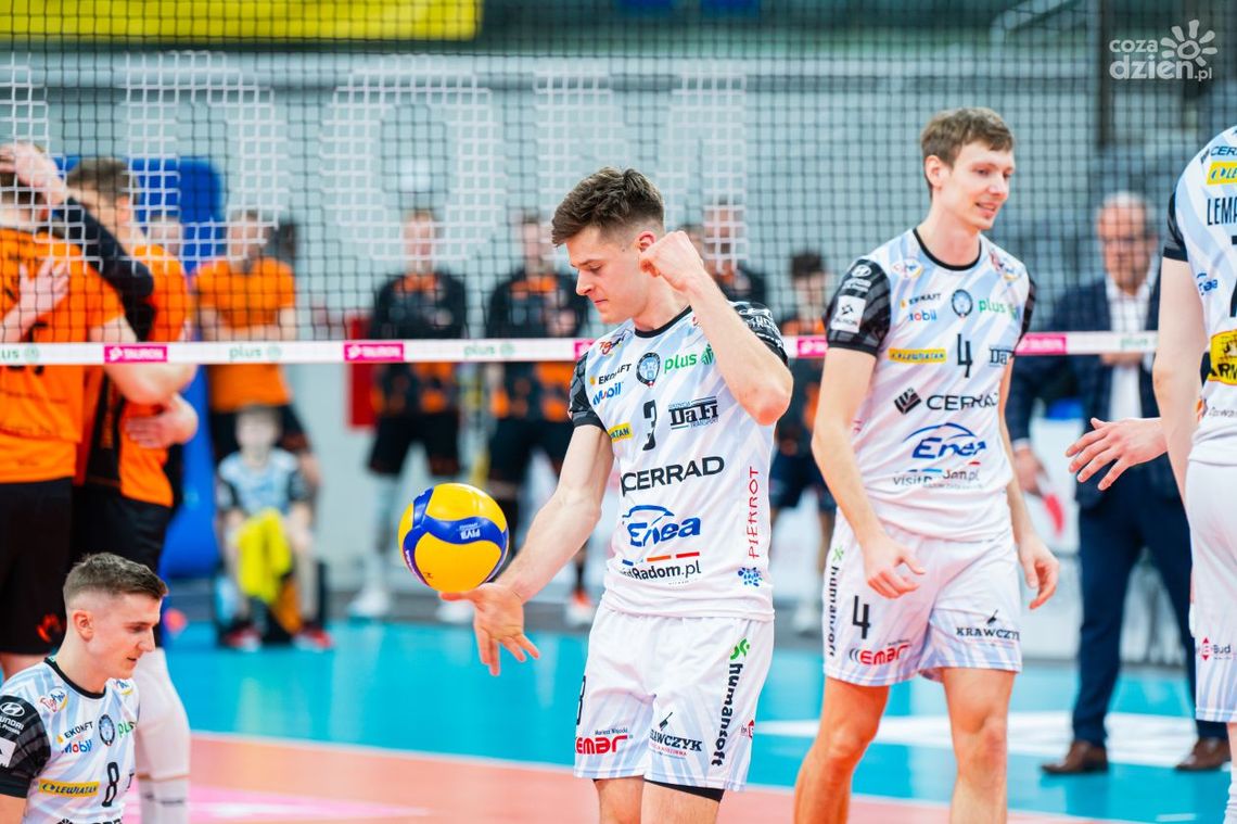 Cerrad Enea Czarni Radom zakończyli sezon porażką w Iławie. Przegrali po raz 27 Cerrad Enea Czarni Radom zakończyli sezon porażką w Iławie. Przegrali po raz 27