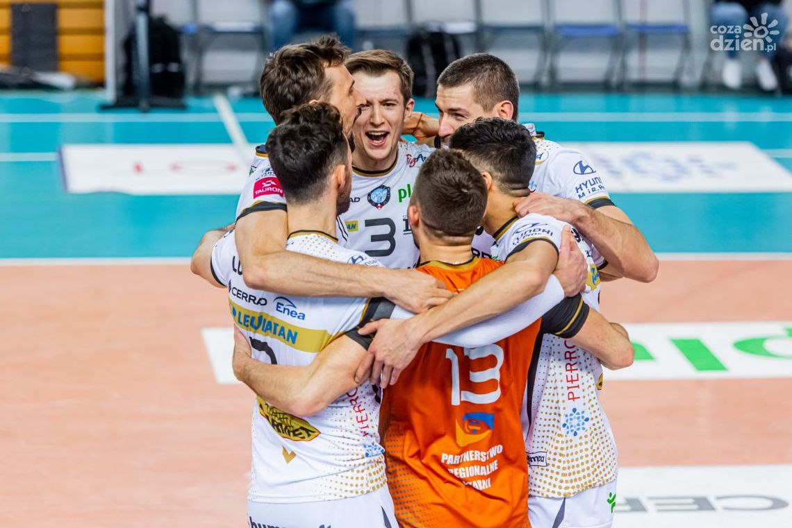 Cerrad Enea Czarni wygrali z MKS-em Będzin i zapewnili sobie utrzymanie