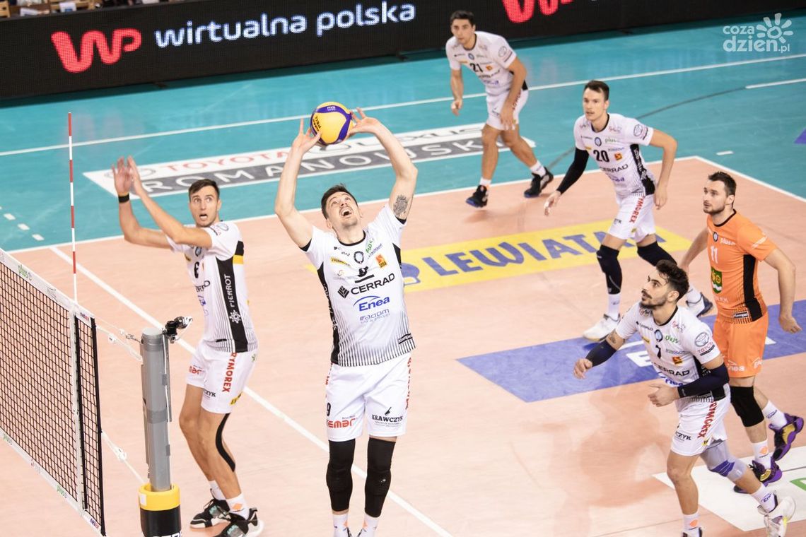 Cerrad Enea jedzie do Warszawy