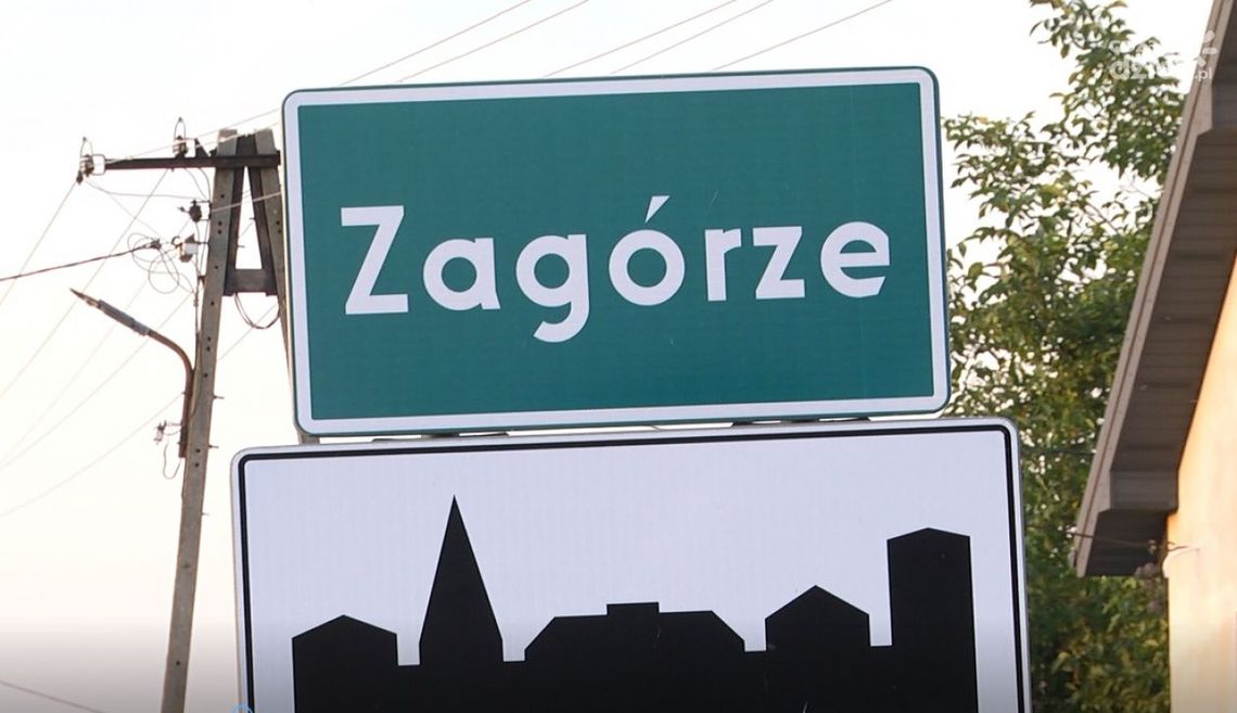 Chłopcy spadli z łyżki ciągnika. Nie żyje 5-latek [aktualizacja] 