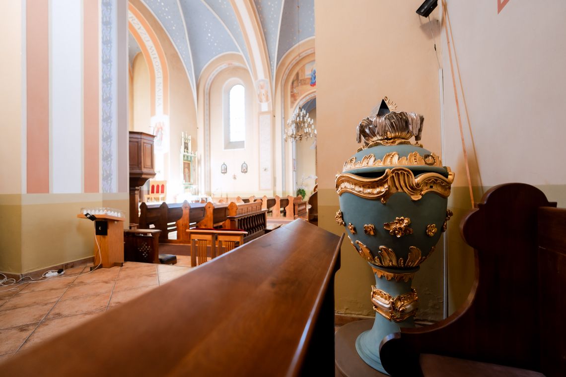 Chrzcielnica uratowana