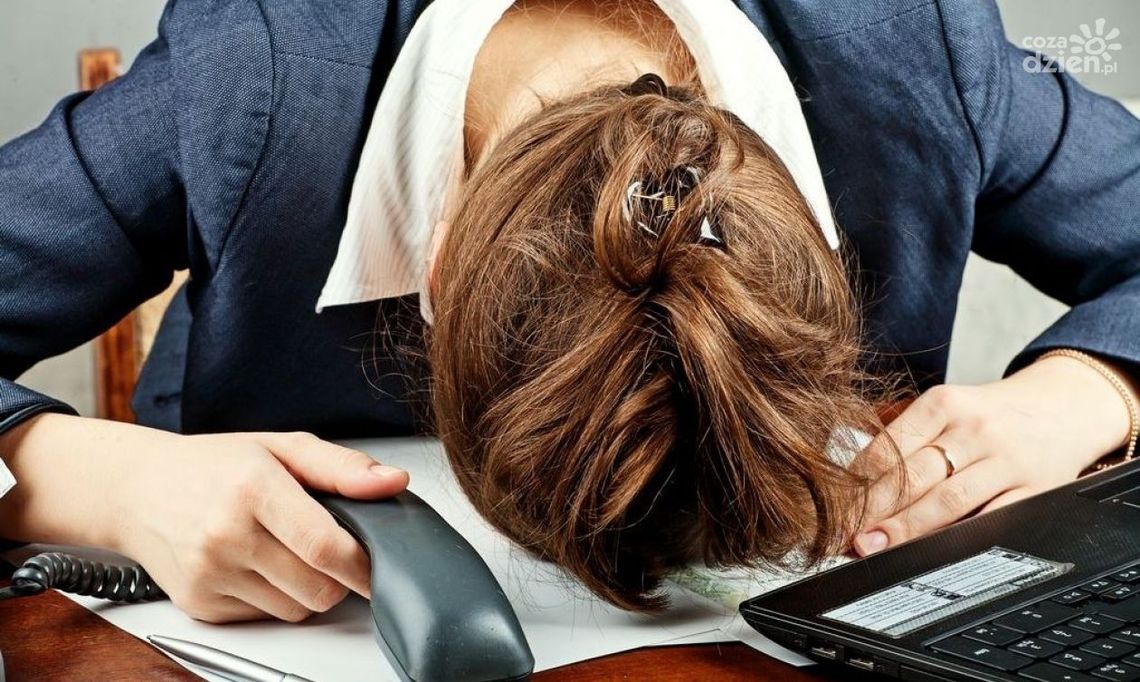 Ciągłe zmęczenie i senność brak energii do pracy i do treningów