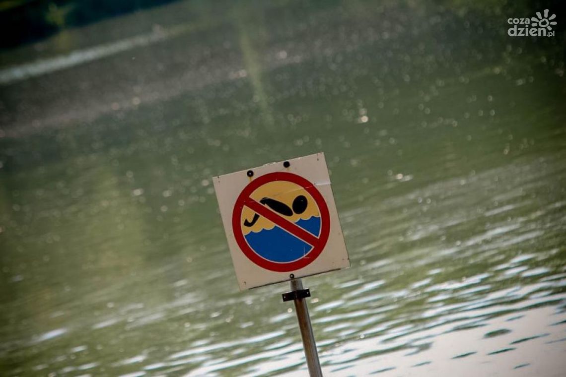 Ciało mężczyzny wyłowione z zalewu Domaniowskiego Ciało mężczyzny wyłowione z zalewu Domaniowskiego