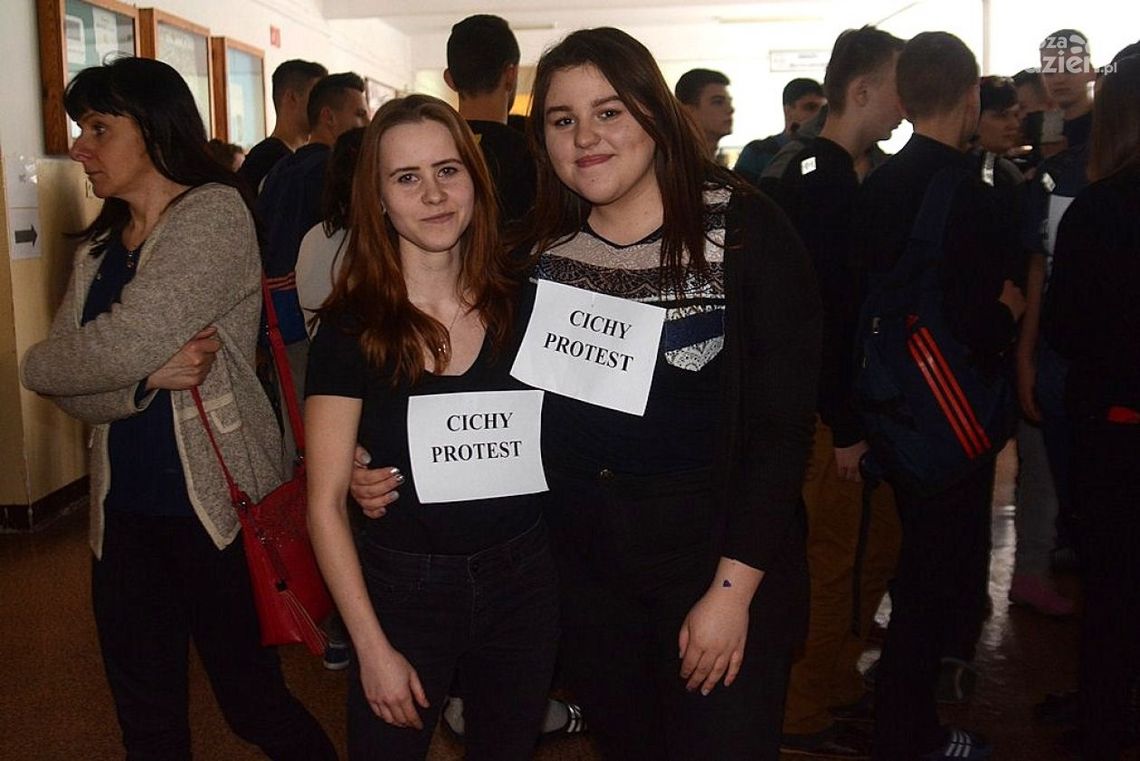 Cichy protest