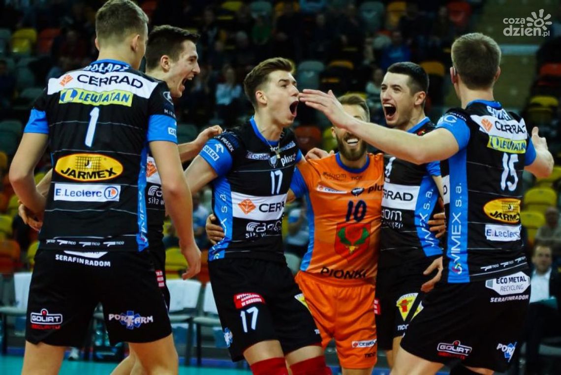 Ciężkie starcie Czarnych w Szczecinie Ciężkie starcie Czarnych w Szczecinie