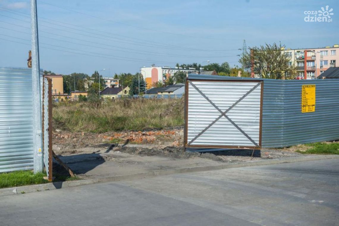 Co budują przy ul. Młodzianowskiej? Galerię?