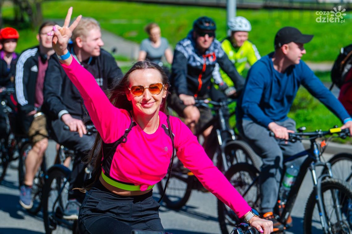 Co Za Jazda! Jastrzębia. Kto jedzie z nami? Co Za Jazda! Jastrzębia. Kto jedzie z nami?