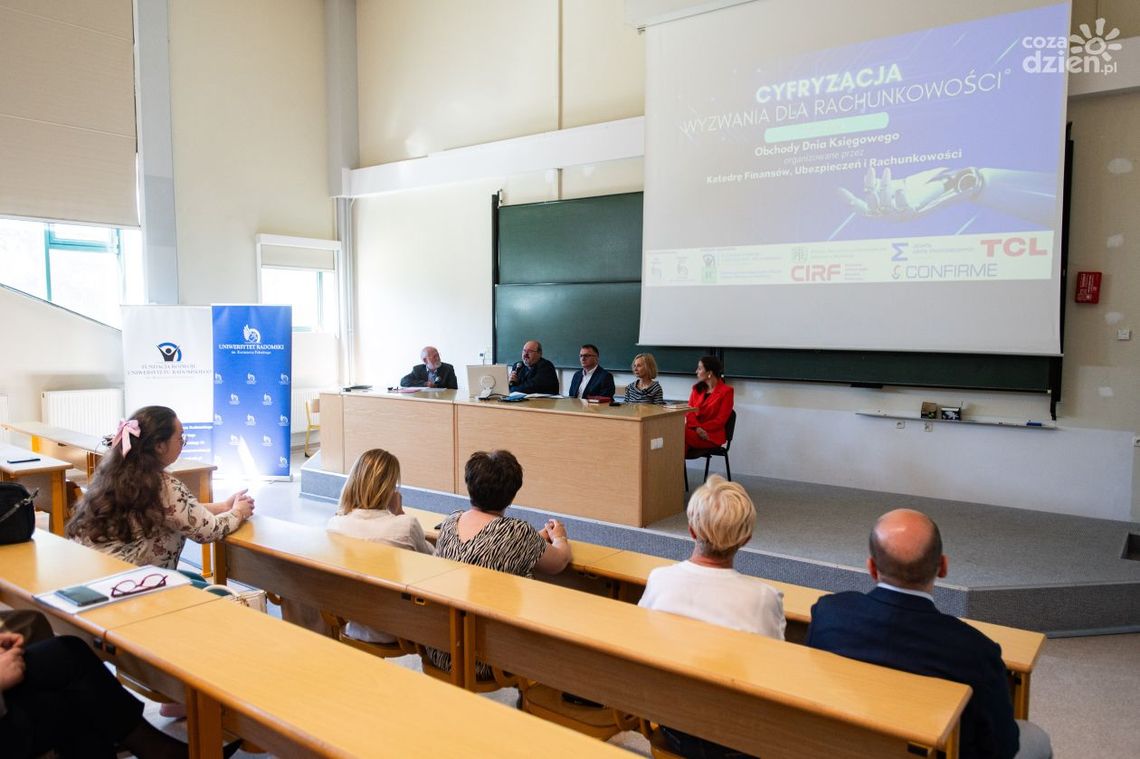 Cyfryzacja w rachunkowości, czyli Dzień Księgowego na URad Cyfryzacja w rachunkowości, czyli Dzień Księgowego na URad