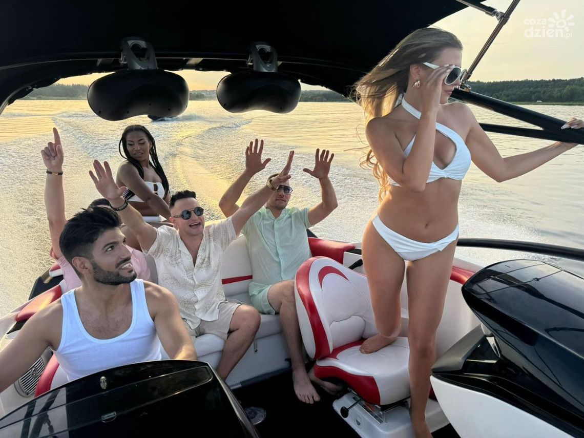 "Czarne Oczy" od grupy Playboys