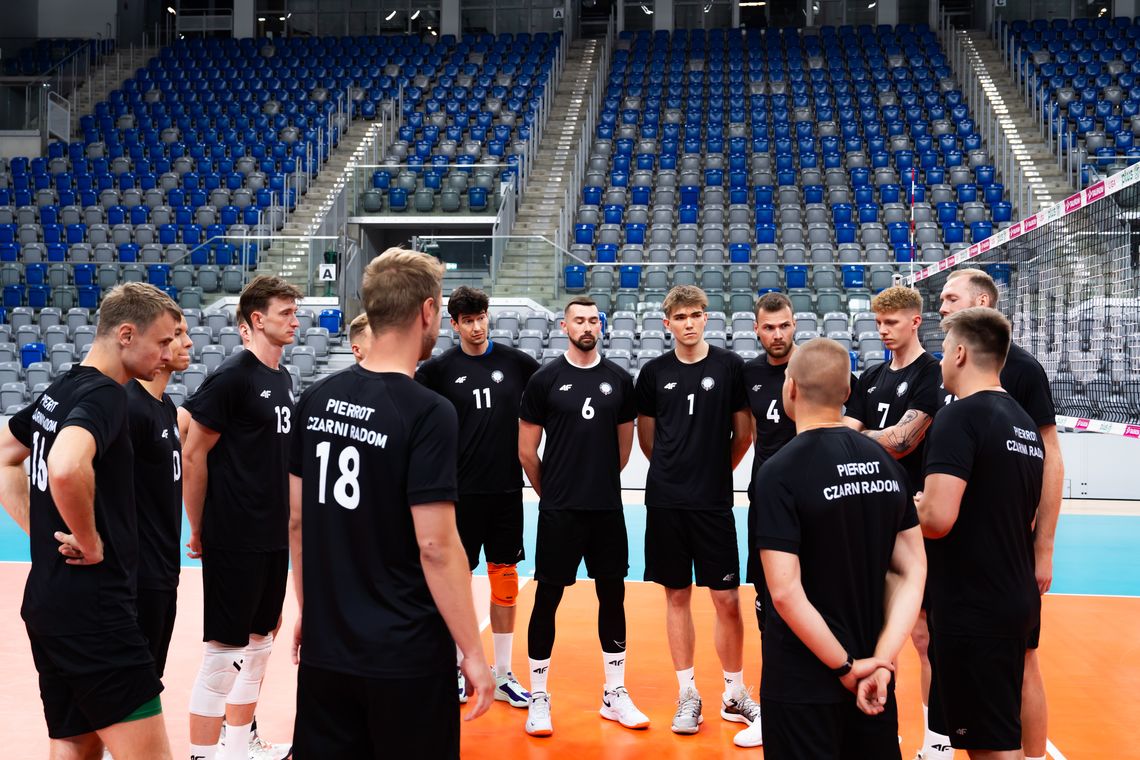 "Wszystko zmierza w dobrą stronę" - Pierrot Czarni Radom w treningowym rytmie