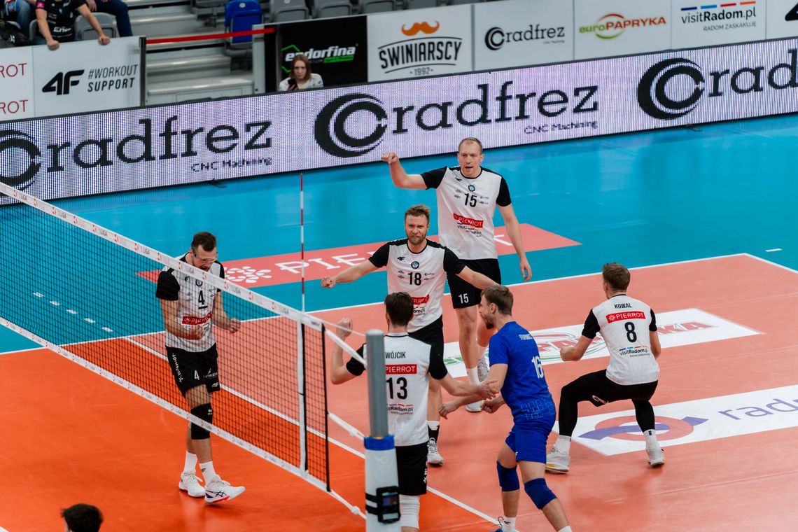 Pierrot Czarni Radom odwrócili losy meczu w Siedlcach. Cenne zwycięstwo po tie-breaku Pierrot Czarni Radom odwrócili losy meczu w Siedlcach. Cenne zwycięstwo po tie-breaku