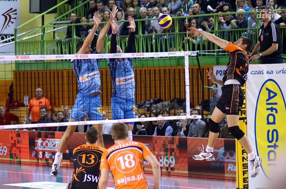 Czarni chcą zatrzymać rozpędzony Jastrzębski Węgiel