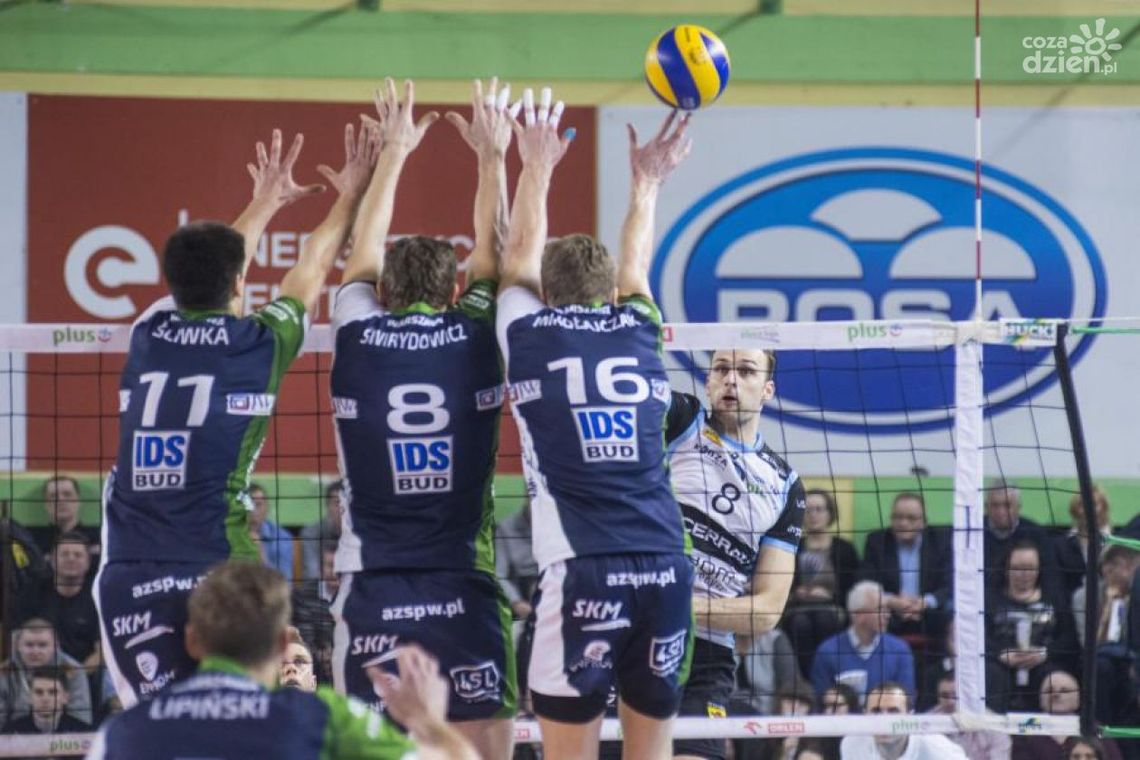 Czarni dostali srogie lanie od Politechniki