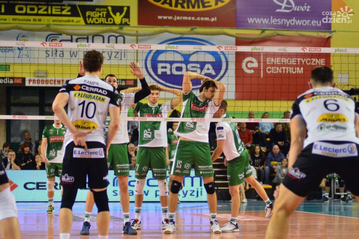 Czarni polegli w tie-breaku