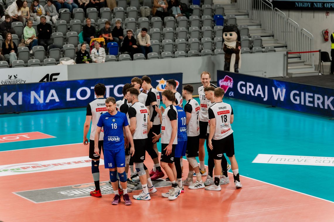 Czarni przegrali w Nysie i stracili szanse na awans do play-off PLS 1. Ligi Czarni przegrali w Nysie i stracili szanse na awans do play-off PLS 1. Ligi