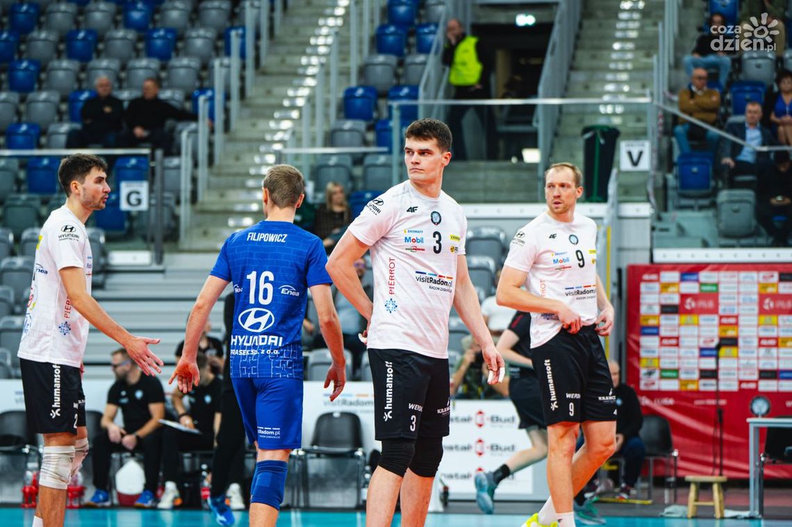 Czarni Radom podejmą AZS AGH Kraków