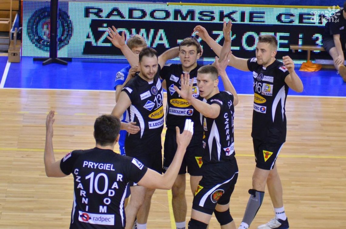 Czarni Radom pokonali Banimex dopiero w tie-breaku