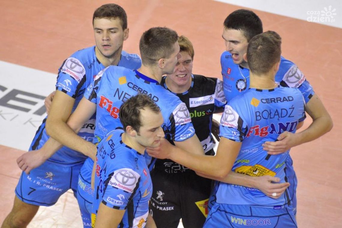 Czarni rozpoczynają walkę w play-off