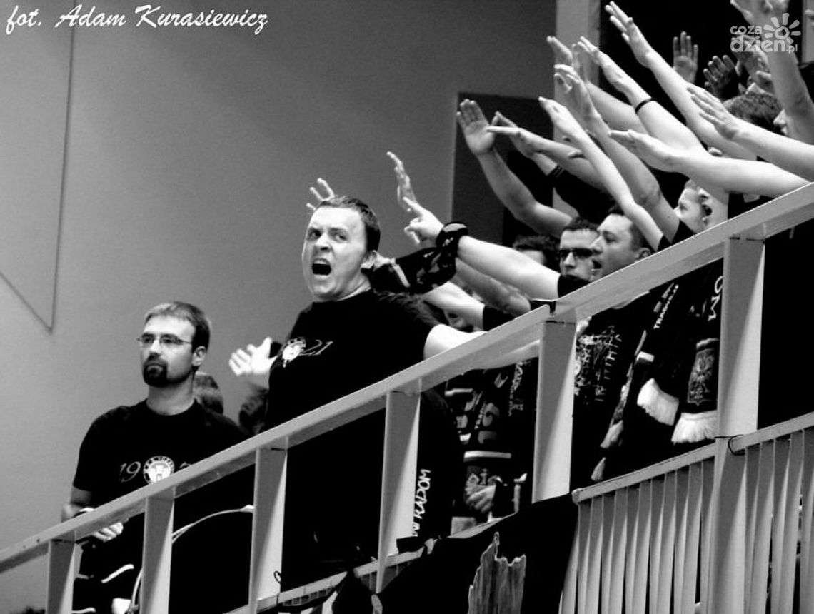 Czarni wygrywają pierwszy mecz finałowy!