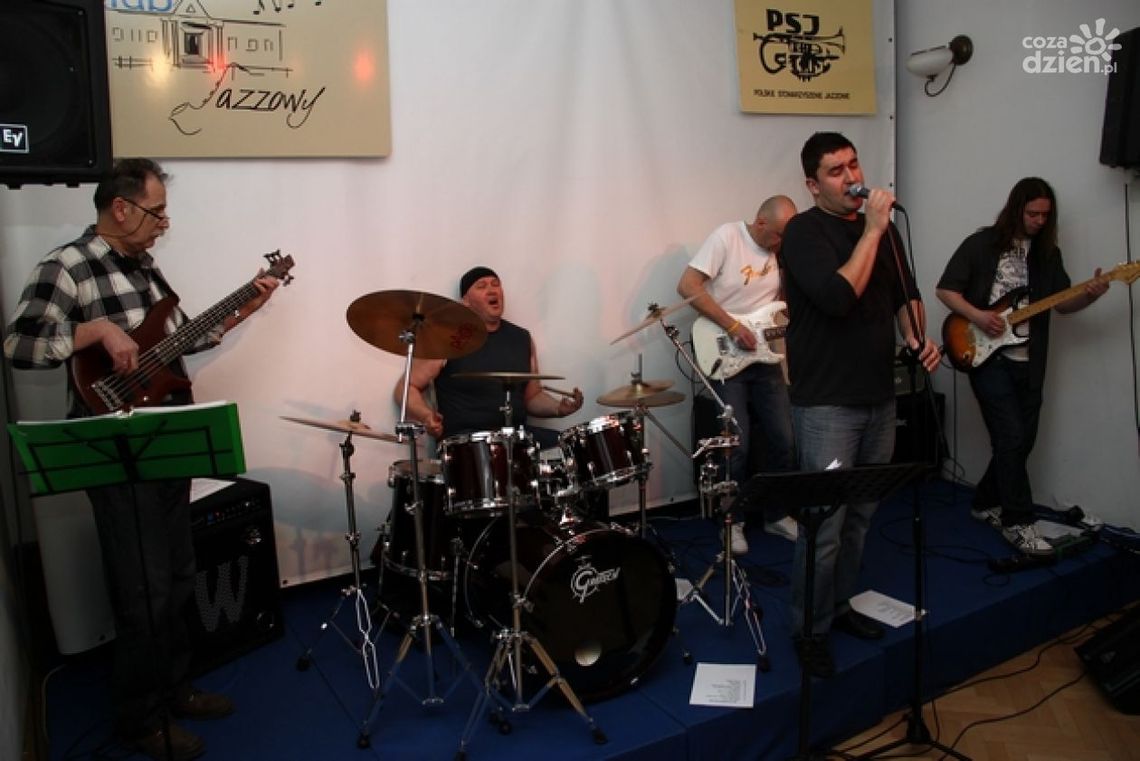 Czas na bluesa - Bluebird Band powraca!