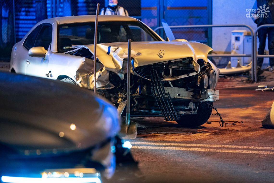 Cztery auta zderzyły się przy ul. Limanowskiego