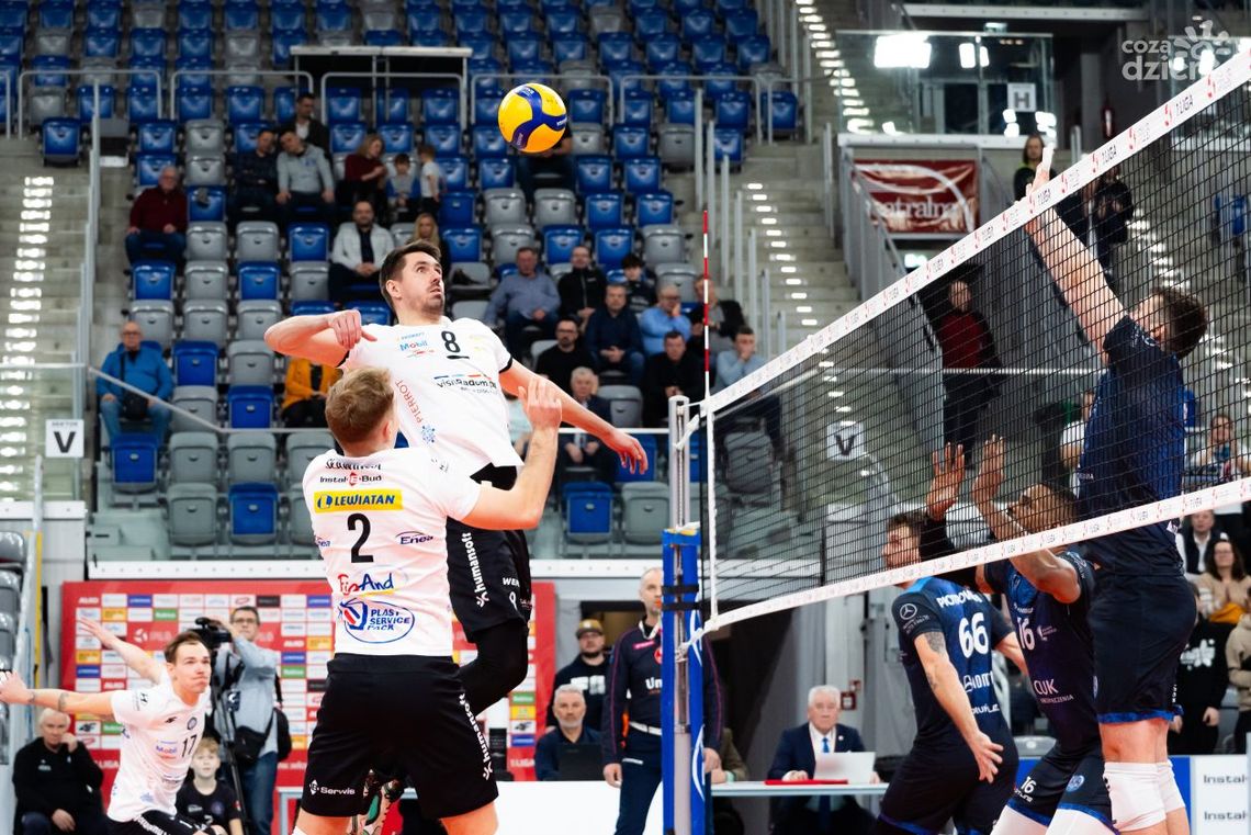 Czwarte ligowe zwycięstwo Czarnych z rzędu! Radomianie rozbili Anioły Toruń