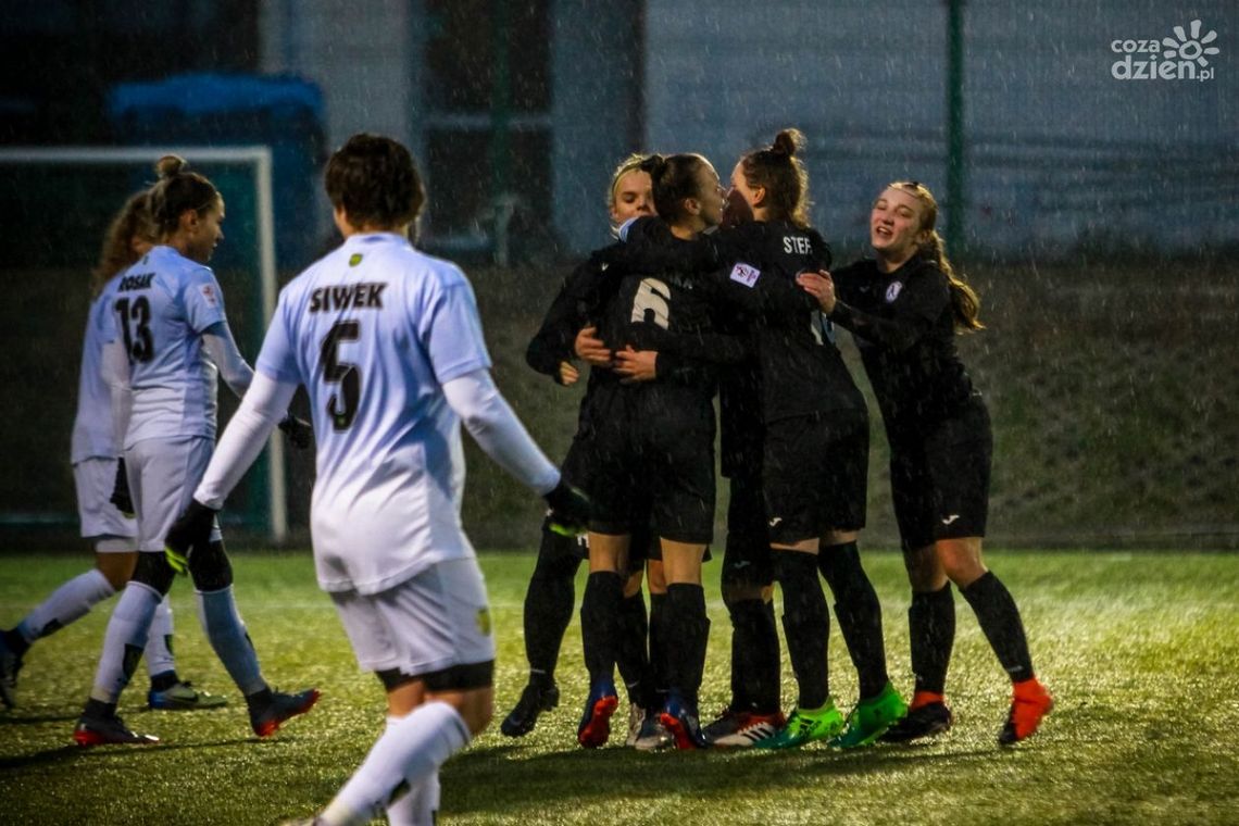 Czwórka z niespodzianką w Bielsku