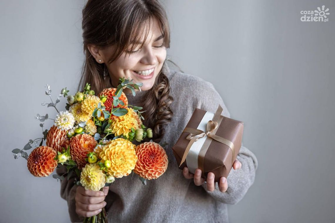 Czy biżuteria na prezent na Dzień Kobiet to dobry pomysł? Podpowiadamy!