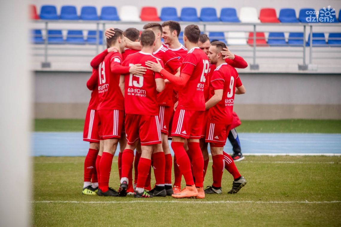 Czy Broń przełamie się na wyjazdach w meczu z liderem? Czy Broń przełamie się na wyjazdach w meczu z liderem?