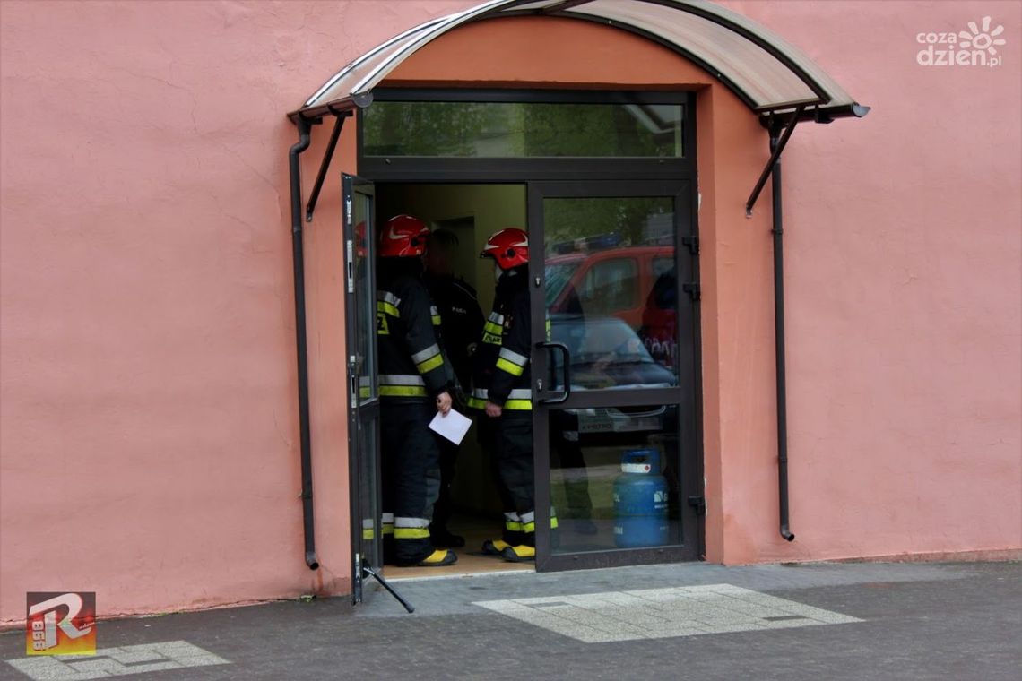 Czy ktoś chciał wysadzić budynek w Pionkach?