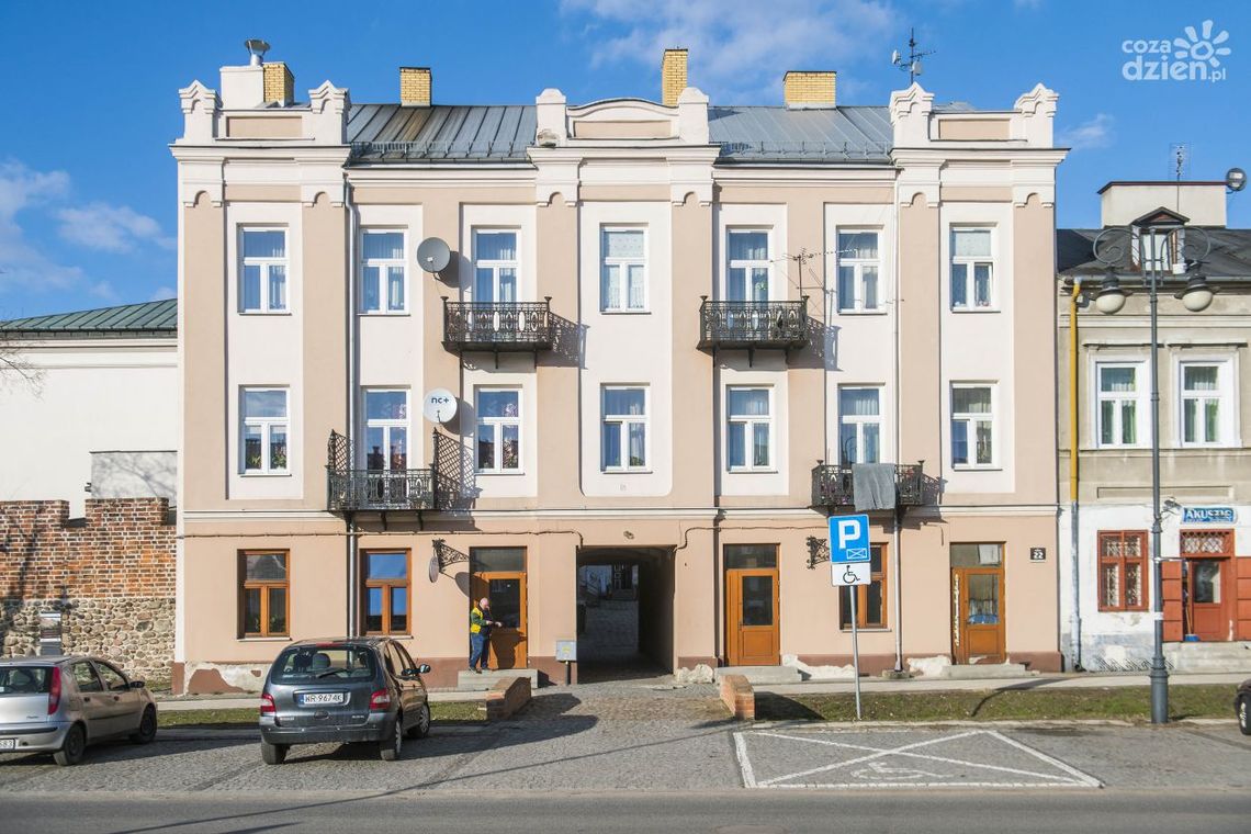 Czy uda się wyeksponować fragment średniowiecznego muru?