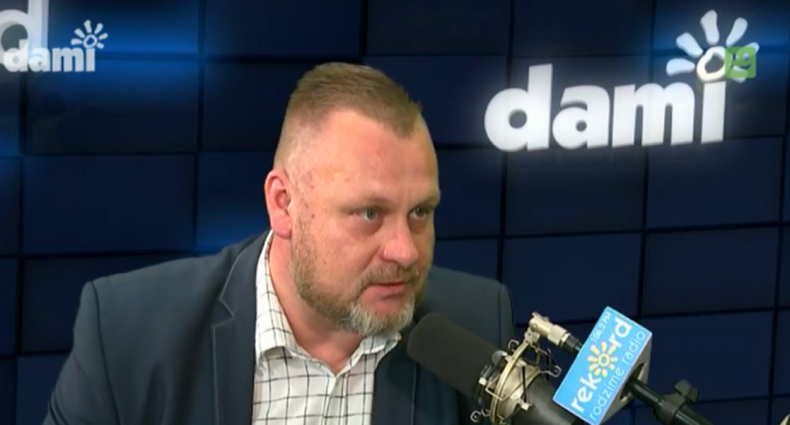 Dąbrowski: Nie zamykałbym polityków w więzieniach