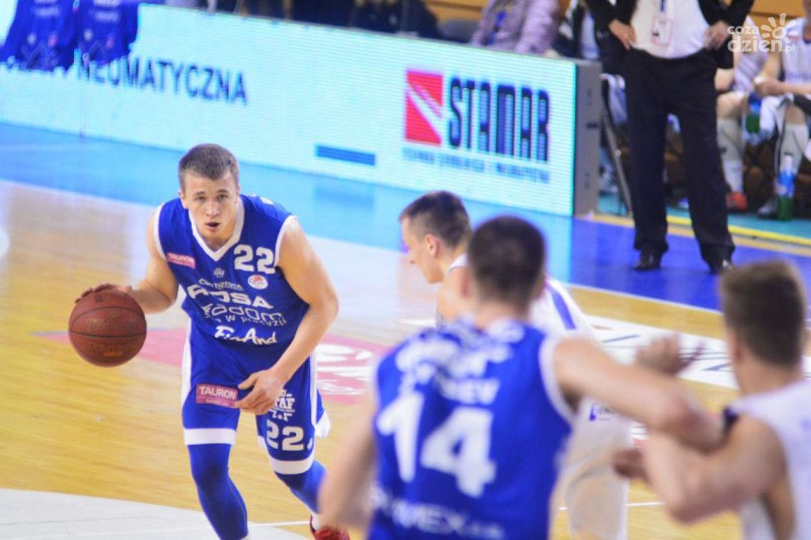 Daniel Szymkiewicz ponownie w składzie ROSY Radom!